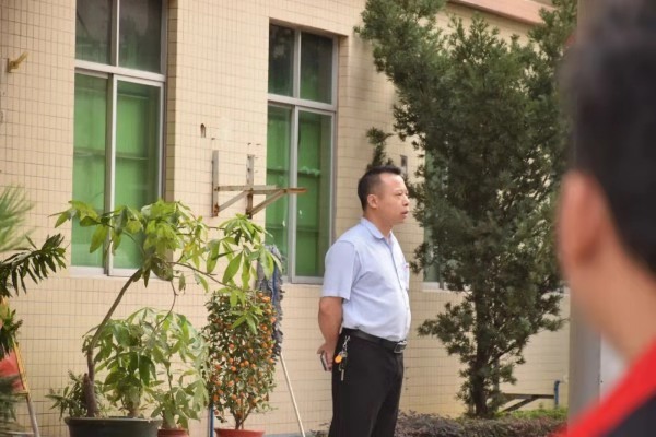 四月也要元?dú)鉂M滿！萬昌公司昨日召開全體動(dòng)員晨會(huì)